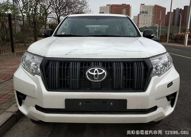 2018款豐田普拉多2700中東版 七座/17輪/底掛現(xiàn)車43.5萬