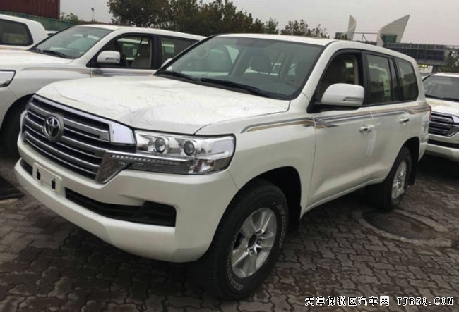 2018款豐田蘭德酷路澤4000 中東版現(xiàn)車魅力呈現(xiàn)