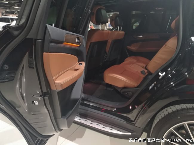 2018款奔馳GLS450AMG加規(guī)版 AMG運(yùn)動(dòng)包圍優(yōu)惠樂享
