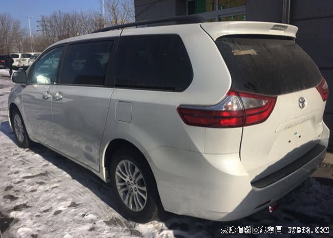 2017款豐田塞納3.5L兩驅(qū)版XLE 八座/雙電動門現(xiàn)車42.3萬