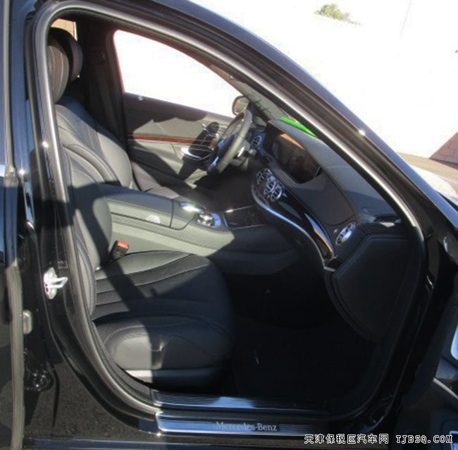 2018款奔馳S450加規(guī)版4.0T 豪華轎車(chē)現(xiàn)車(chē)優(yōu)惠盡享