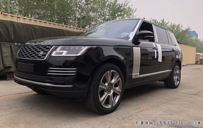 18款路虎攬勝3.0T柴油創(chuàng)世加長版 21輪/創(chuàng)世包現(xiàn)車161萬