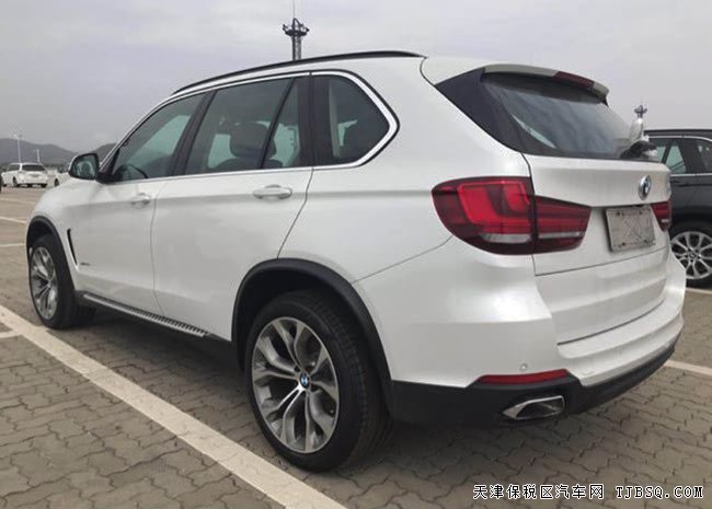18款寶馬X5墨西哥版 20輪/全景天窗/液晶儀表現(xiàn)車(chē)67.8萬(wàn)
