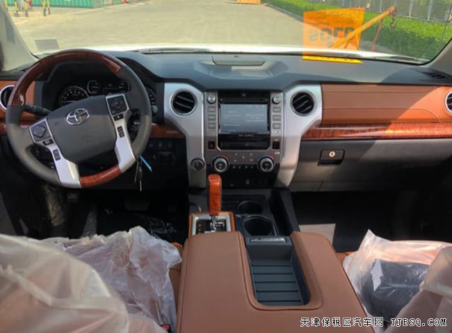 2018款豐田坦途1794版皮卡 20輪/天窗/偏離預(yù)警現(xiàn)車55萬
