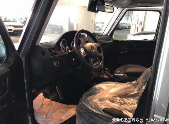 2017款奔馳G500中東版 19AMG輪/哈曼卡頓/天窗現(xiàn)車161萬