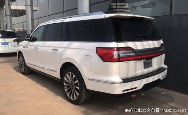平行進(jìn)口車林肯領(lǐng)航員3.5T長軸版 18款現(xiàn)車優(yōu)購
