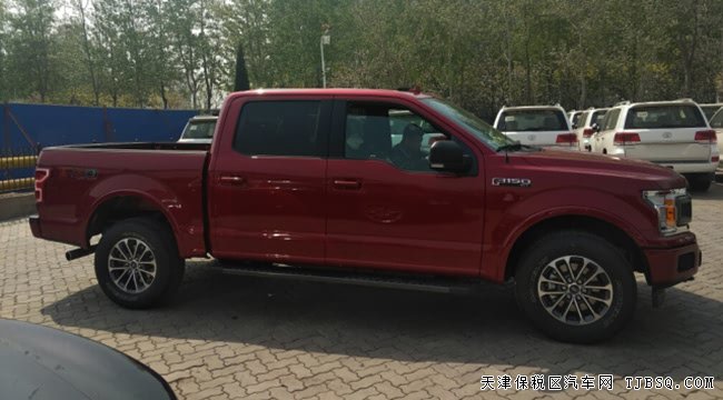 18款福特F150加規(guī)版皮卡 302A包/XLT包/雙天窗現(xiàn)車(chē)46萬(wàn)