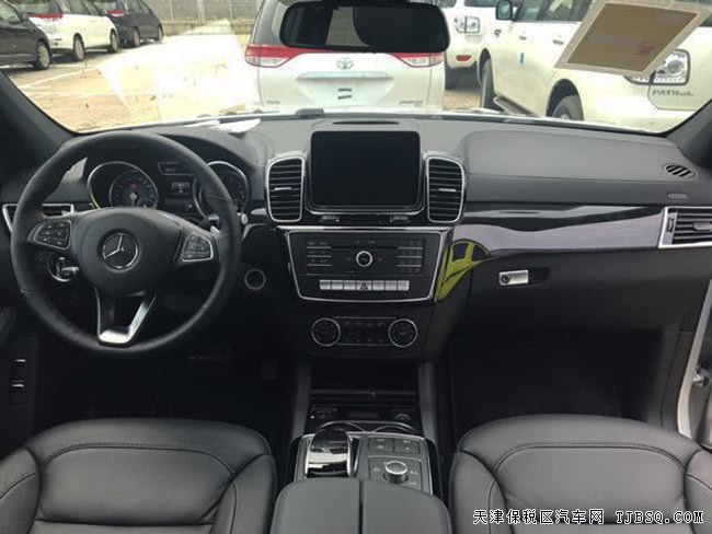 2018款奔馳GLS450AMG加版 燈包/豪華包/運(yùn)動包現(xiàn)車106萬