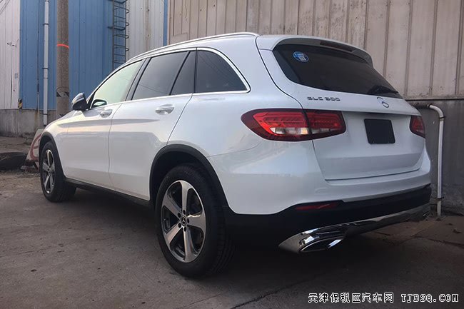 2018款奔馳GLC300墨西哥版 19輪/全景天窗/氙燈現(xiàn)車48萬