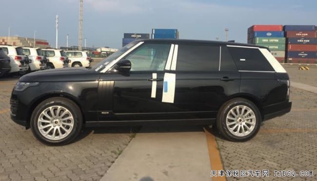 18款路虎攬勝3.0T汽油VOGUE加長(zhǎng)版 20輪/全景現(xiàn)車(chē)155萬(wàn)