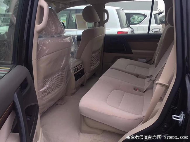 2018款豐田酷路澤4000中東版 陸巡4.0L現(xiàn)車優(yōu)惠購