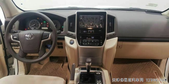2018款豐田酷路澤4000中東版 冰箱/17輪/五座現(xiàn)車61.5萬