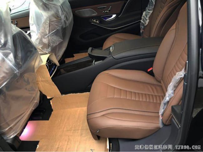 2018款奔馳邁巴赫S560歐規(guī)版 全景/四座/后娛現(xiàn)車280萬
