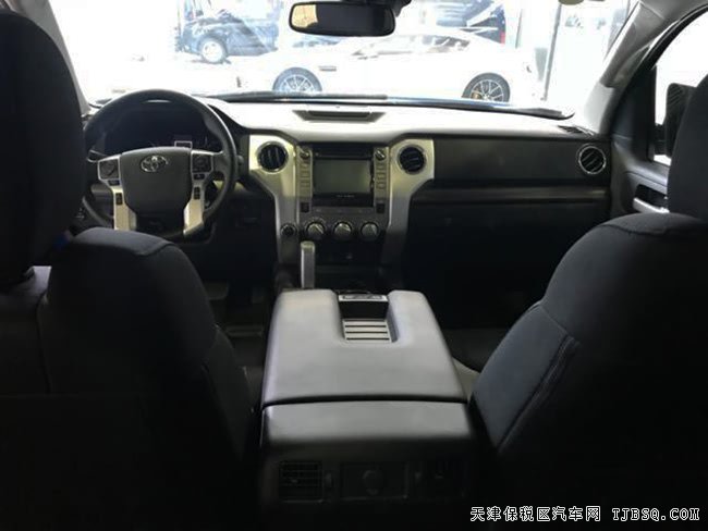 18款豐田坦途5.7L加規(guī)版皮卡 18越野輪/天窗現(xiàn)車45.5萬