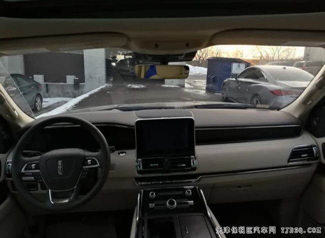 18款林肯領(lǐng)航員3.5T長軸加長版 平行進(jìn)口津城優(yōu)享