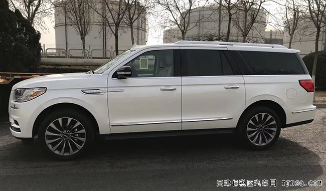 平行進(jìn)口林肯領(lǐng)航員3.5T加規(guī)版7座SUV 18款現(xiàn)車(chē)熱銷(xiāo)