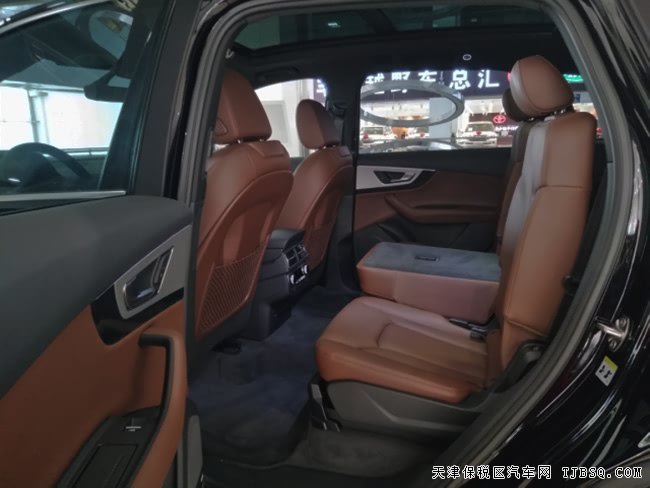 17款奧迪Q7加規(guī)版 BO音響/動態(tài)駕駛包/豪華包現(xiàn)車91.5萬