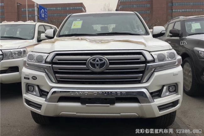 2018款豐田酷路澤4600中東版 陸巡V8現(xiàn)車優(yōu)享經(jīng)典