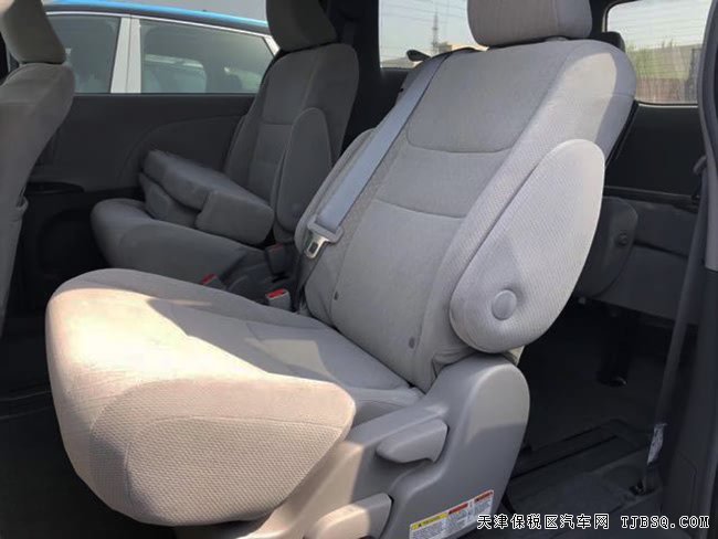 2018款豐田塞納3.5L兩驅(qū)LE版 17輪/八座現(xiàn)車41.3萬優(yōu)享