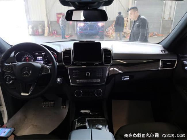 18款奔馳GLE43AMG加規(guī)版 雷測(cè)包/燈光包/豪華包現(xiàn)車85萬(wàn)