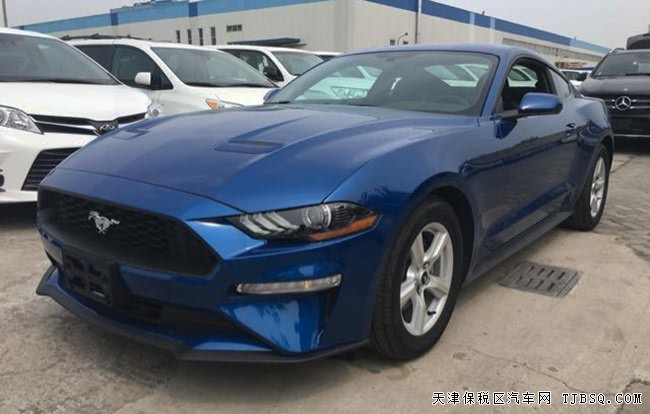 2018款福特野馬2.3T加規(guī)版跑車 10速/17輪/氙燈現(xiàn)車29萬