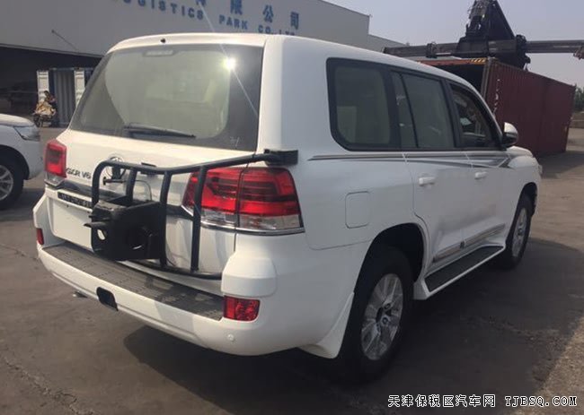 18款豐田蘭德酷路澤4000中東版 后掛/18輪/天窗現(xiàn)車66萬