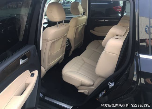18款奔馳GLS450美規(guī)版 外觀包/停輔包/3區(qū)空調(diào)現(xiàn)車100萬