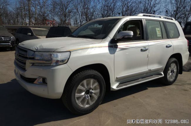 2018款豐田酷路澤4600中東版 8氣囊/天窗/18輪現(xiàn)車86萬