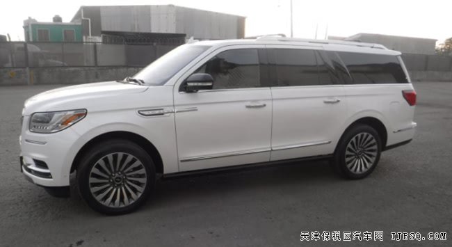 2018款林肯領(lǐng)航員3.5T加長版 七座SUV現(xiàn)車震撼讓利