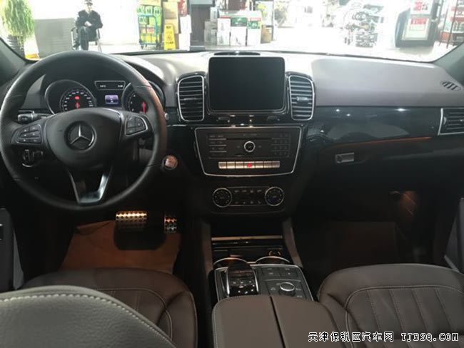 2018款奔馳GLE400加拿大版 燈光包/豪華包/腳踏現車77萬