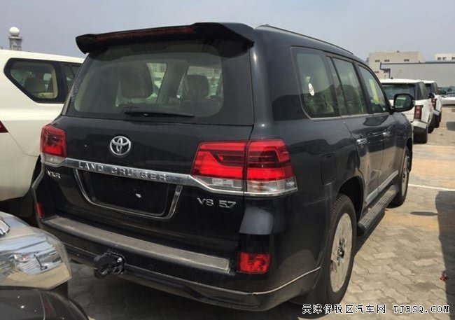 2018款豐田陸地巡洋艦5700中東版 現(xiàn)車優(yōu)享經典