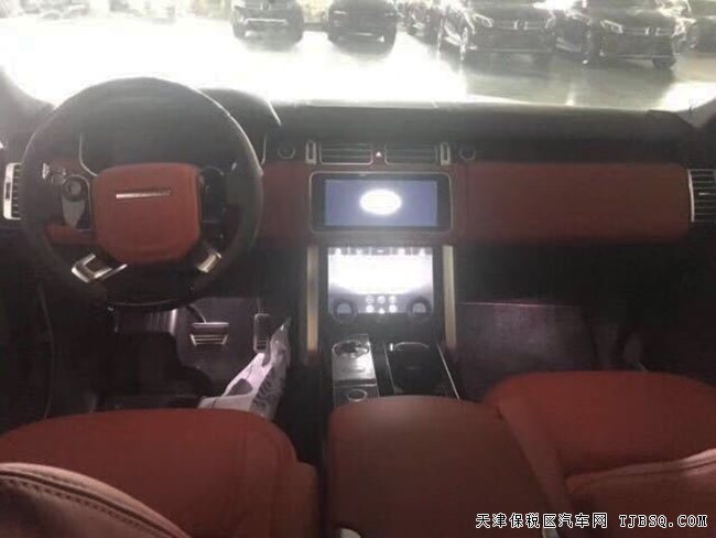 18款路虎攬勝5.0T創(chuàng)世加長(zhǎng)版 22輪/雷測(cè)/抬顯現(xiàn)車(chē)247萬(wàn)