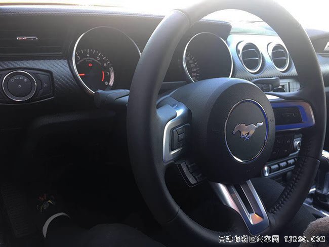 平行進(jìn)口車18款福特野馬2.3T加規(guī)版 天津港現(xiàn)車29.5萬購