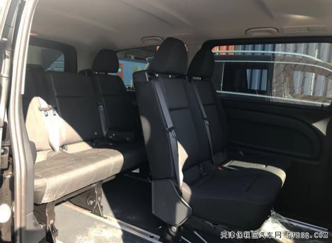 2018款奔馳METRIS美規(guī)版七座MPV 天津港現(xiàn)車40萬尊享極致