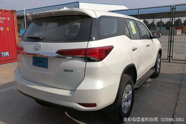2018款豐田穿越者2700中東版 3氣囊/17輪/七座現(xiàn)車30萬