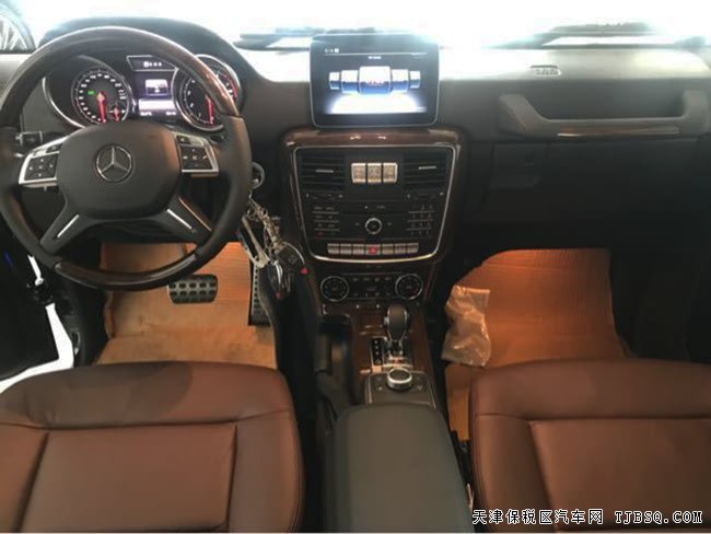 2018款奔馳G500歐規(guī)版 金屬漆/天窗/三差速鎖現車149萬
