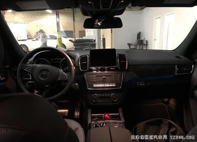 平行進(jìn)口18款奔馳GLE400加規(guī)版 豪華包/燈包現(xiàn)車77.5萬