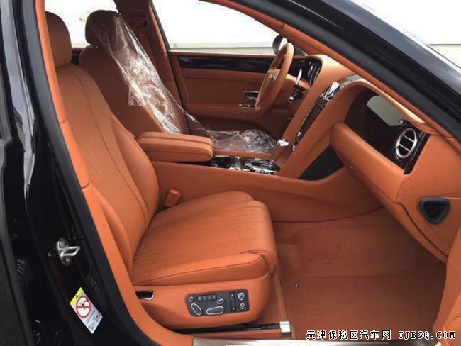2017款賓利飛馳V8S歐規(guī)版 四座/20輪/電吸門現(xiàn)車249萬購