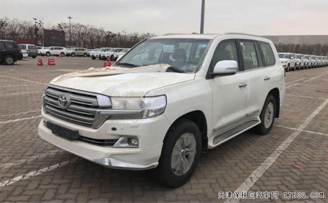 2018款豐田酷路澤5700中東版 12氣囊/天窗/7座現(xiàn)車(chē)100萬(wàn)
