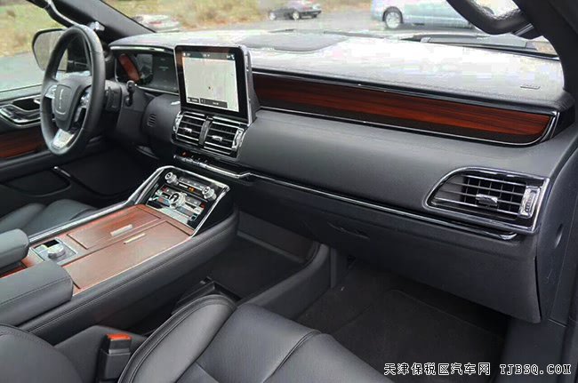 18款林肯領(lǐng)航員3.5T美規(guī)版7座SUV 300A/科技包現(xiàn)車136萬