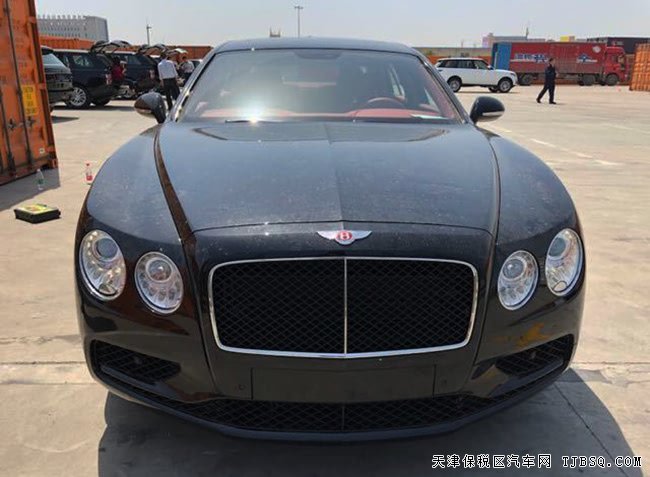 2018款賓利飛馳V8S歐規(guī)版 20輪/舒適包/天窗現(xiàn)車255萬購