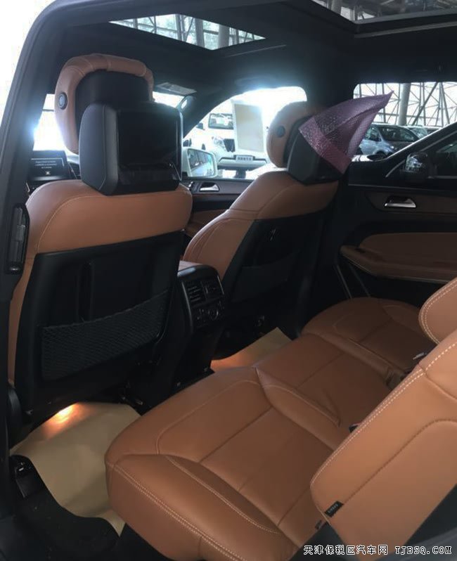 2018款奔馳GLS500墨西哥版 21輪/全景/后娛現(xiàn)車138萬優(yōu)享