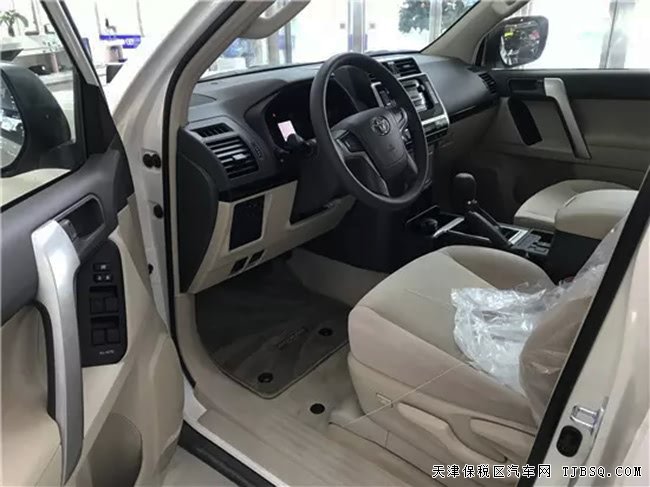 平行進口車豐田霸道2.7L中東版 18款現(xiàn)車優(yōu)惠酬賓