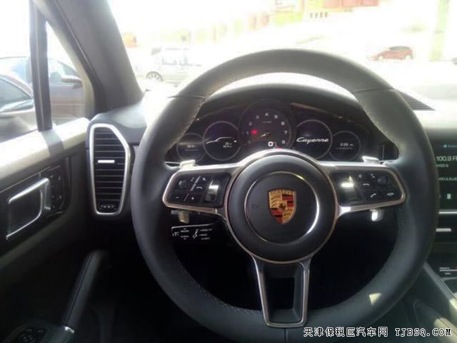 19款保時捷卡宴3.0T墨西哥版 金屬漆/20輪/全景現(xiàn)車99萬