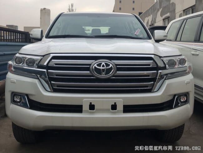 2018款豐田酷路澤4000中東版 18輪/7座/天窗現(xiàn)車66.5萬