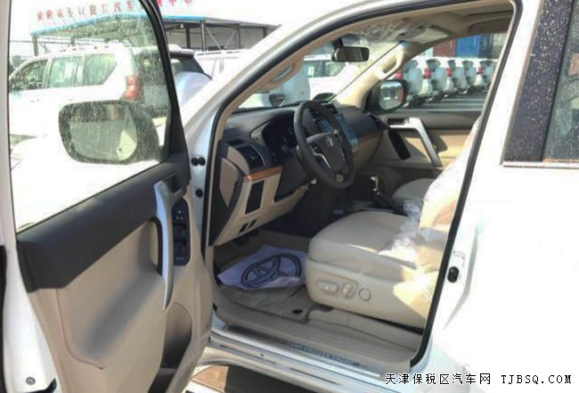 2018款豐田普拉多4000中東版 9氣囊/18輪/航踏現(xiàn)車62萬