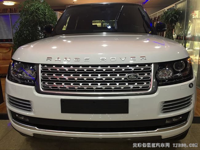17款路虎攬勝3.0T柴油創(chuàng)世加長版 現(xiàn)車優(yōu)惠盡享