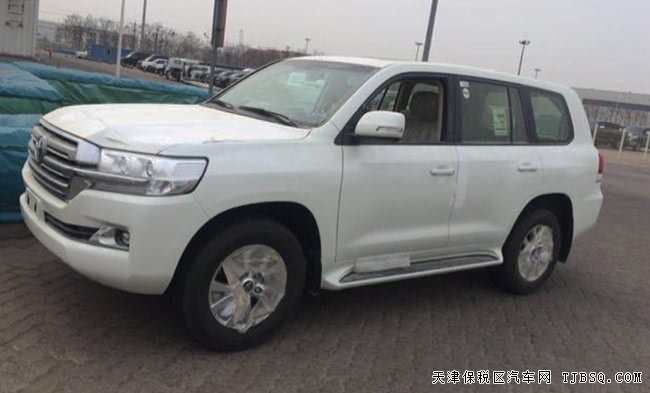 2018款豐田酷路澤4600中東版 陸巡V8現(xiàn)車優(yōu)惠促銷