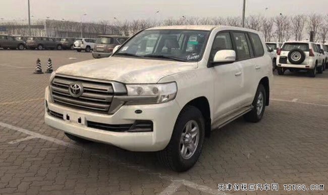 2018款豐田酷路澤4000中東版 17輪/七座/氙燈現(xiàn)車62.8萬