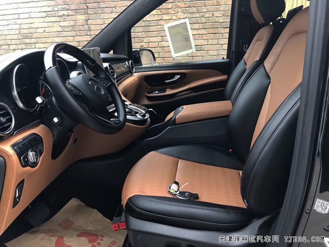 平行進(jìn)口車18款奔馳V250中東版 7座MPV現(xiàn)車優(yōu)購